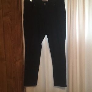 No Boundaries skinny jeans size 17
